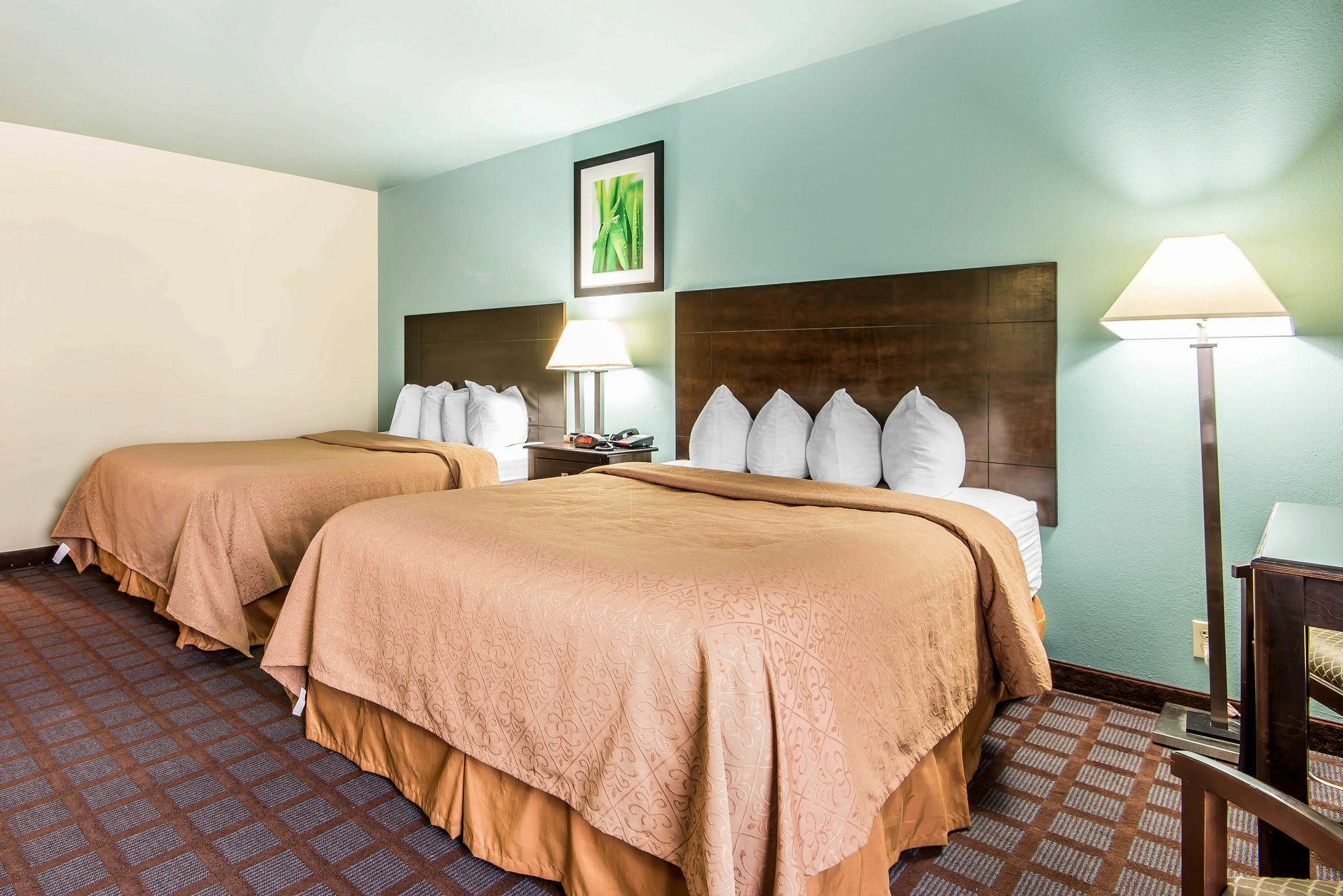 Surestay Plus Hotel By Best Western Blue Springs Bagian luar foto